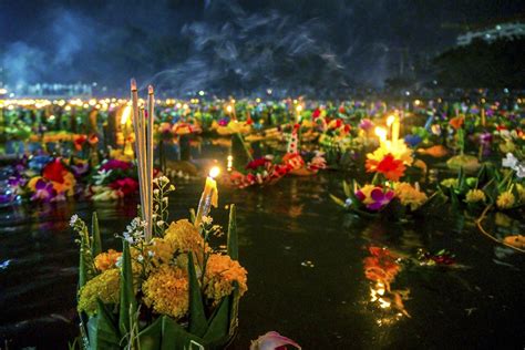 Loy Krathong: Un racconto di speranza e perdono durante la notte delle lanterne galleggianti!